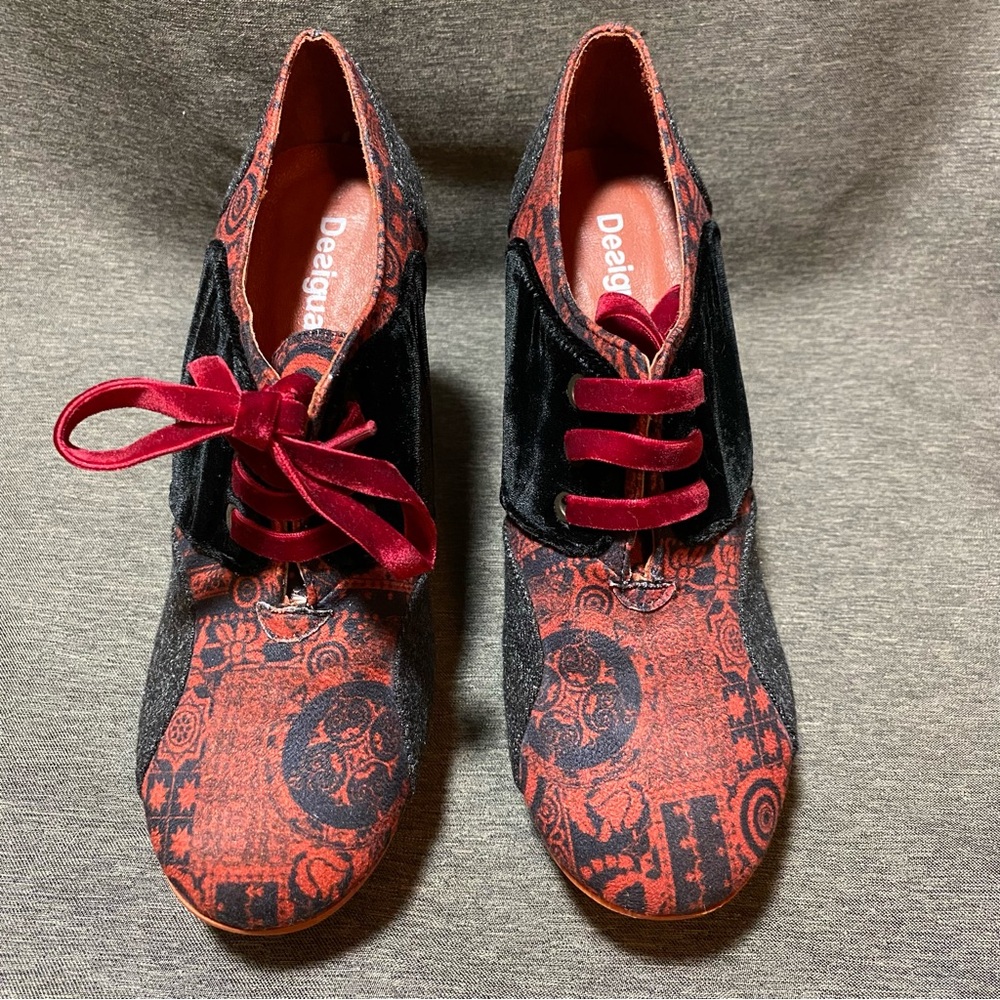 DESIGUAL red & black heeled oxfords - Spanish vintage 🇪🇸 fairy grunge aesthetic